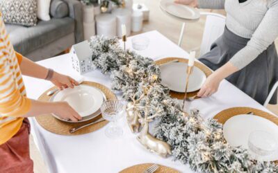 A Guide to Hosting the Perfect Holiday Party: Menu Ideas and Planning Tips